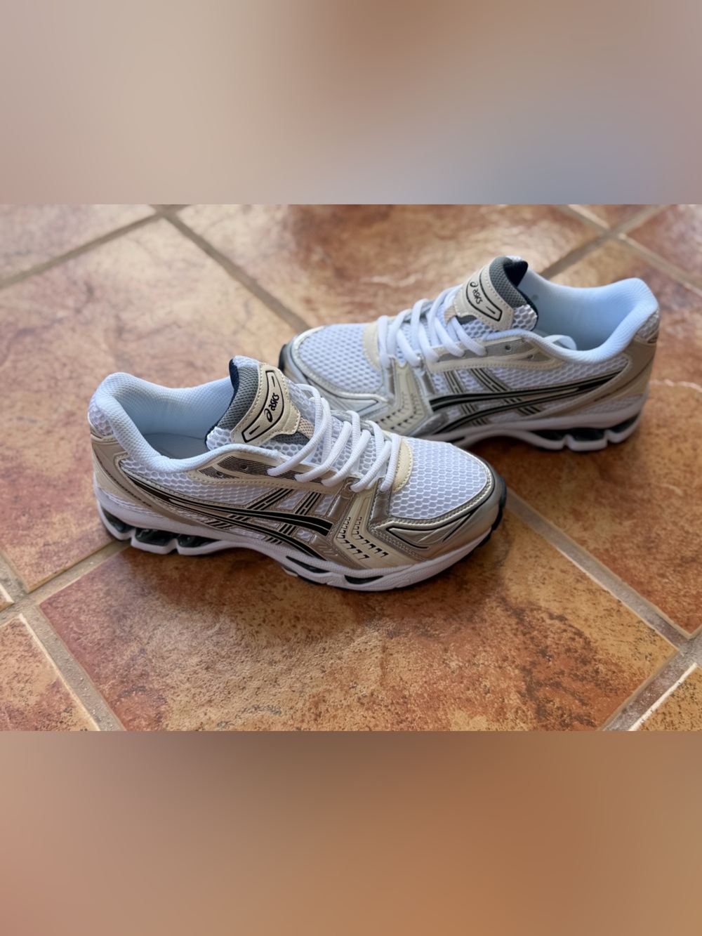 Size 8 Men’s And Women’s 9.5 - Asics Gel Kayano 14 White Silver Cream Mesh